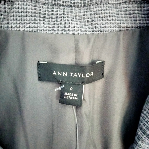 NWT Sz 0 Ann Taylor Gray Check Plaid Blazer - Picture 4 of 15